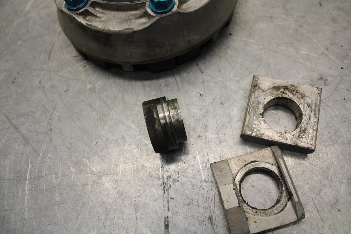 1997 Suzuki GSXR750 REAR HUB  DAMPERS CUSH ABSORBERS BB39
