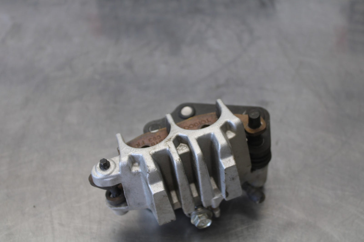 07 SUZUKI BOULEVARD M50 LEFT FRONT BRAKE CALIPER BB897