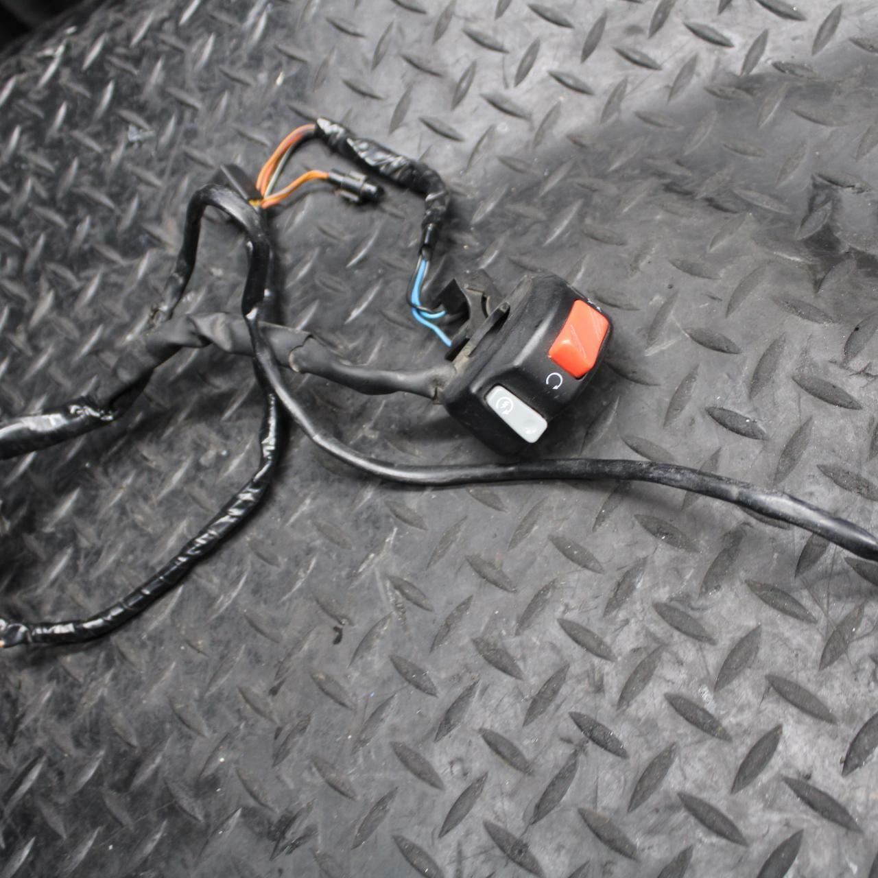 09-11 SUZUKI GSXR1000 RIGHT CLIP ON HANDLE KILL OFF START SWITCH SWITCHES BB205