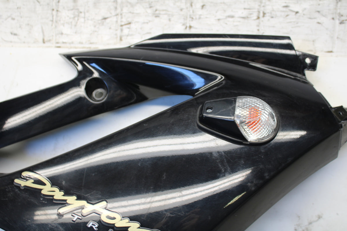 07-08 TRIUMPH DAYTONA 675 RIGHT LOWER MID UPPER SIDE FAIRING COWL  BB685