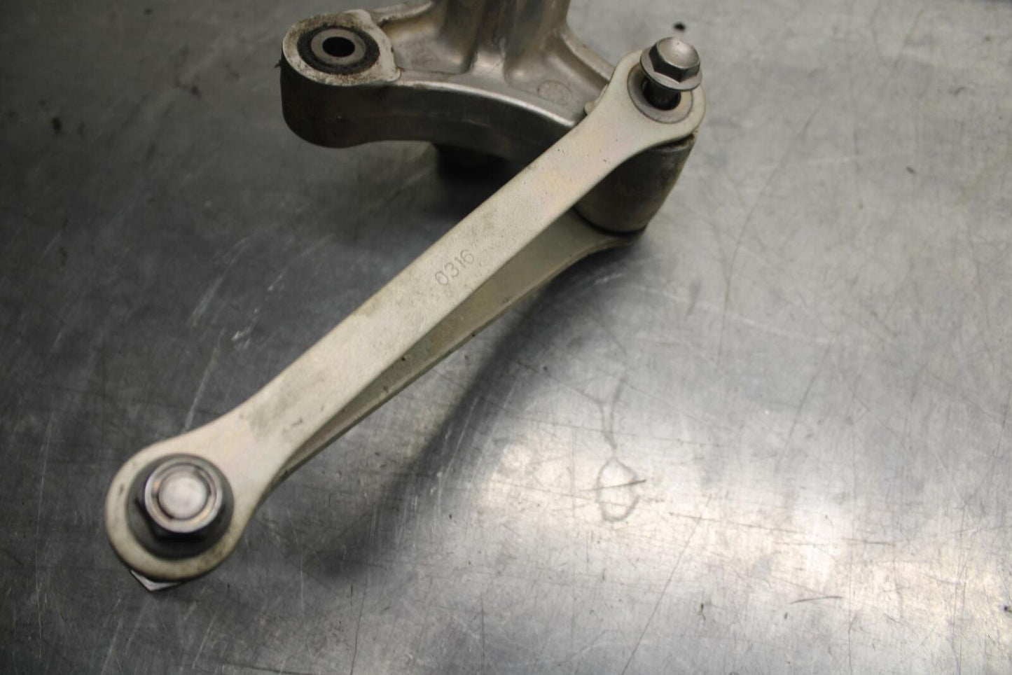 23 KAWASAKI NINJA ZX6R 636 REAR DOGBONE SHOCK LINKAGE LINK BB609