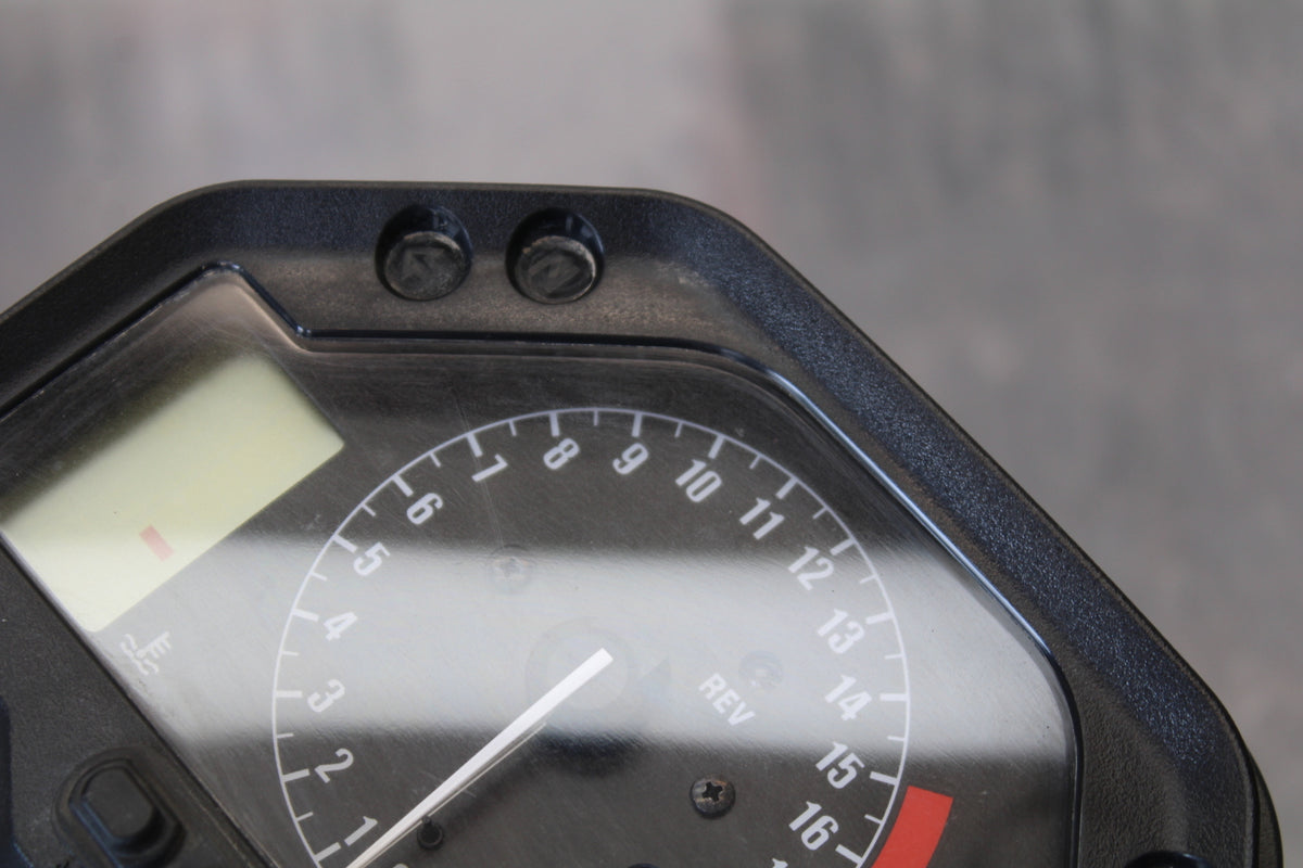 05-06 HONDA CBR600RR SPEEDO TACH GAUGES CLUSTER SPEEDOMETER TACHOMETER BB159