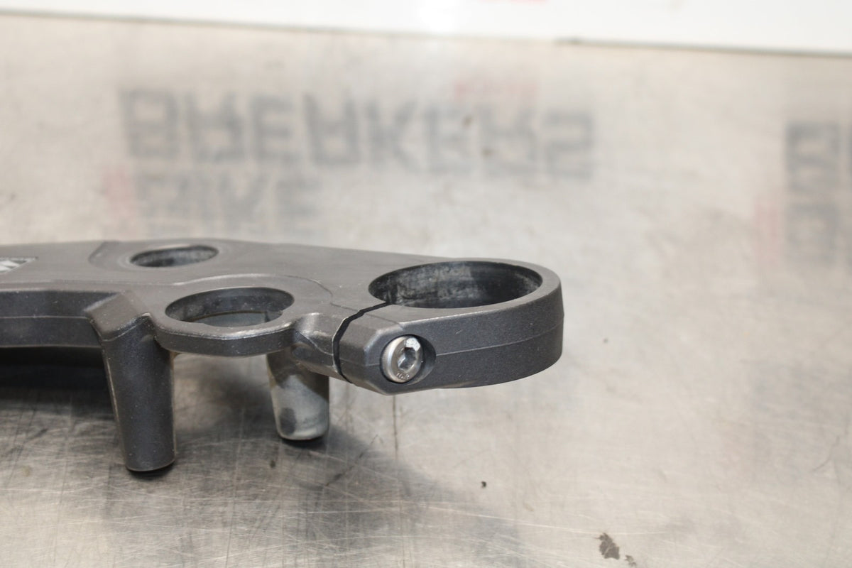 08-10 SUZUKI GSXR 600 FORKS UPPER TRIPLE TREE CLAMP BB765