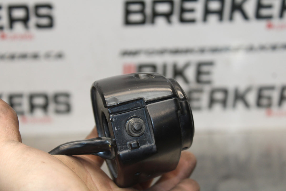 09 HARLEY-DAVIDSON SPORTSTER 1200 CUSTOM XL1200C LEFT HANDLE BAR SWITCH BB776