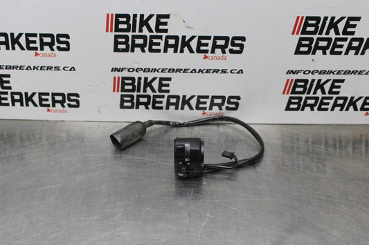 18-26 KAWASAKI Z400 LEFT CLIP ON HANDLE HORN SIGNALS SWITCH SWITCHES BB852