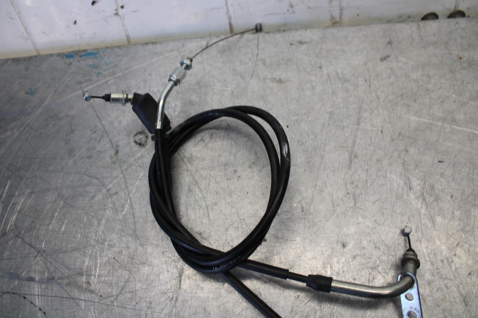 15-21 SUZUKI GSXR600 THROTTLE CABLES LINES BB437