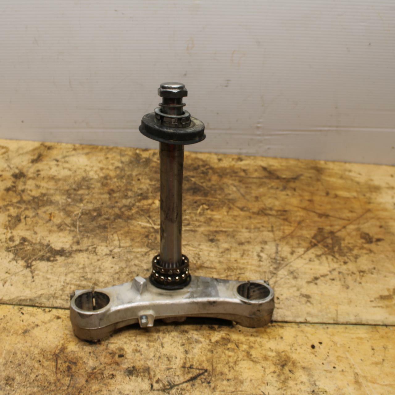 07-11 SUZUKI VSTROM 650 FRONT FORKS CLAMP LOWER TRIPLE TREE STEM BB340