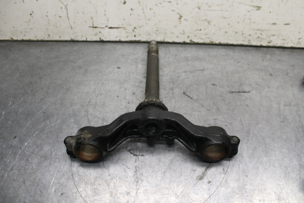 96-07 YAMAHA YZF600R FRONT FORKS CLAMP LOWER TRIPLE TREE STEM  BB746