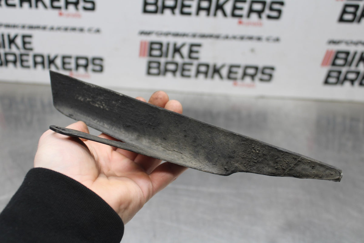 18 YAMAHA YZF R1  CARBON FIBER REAR BACK DRIVE CHAIN GUARD COVER SHIELD BB838