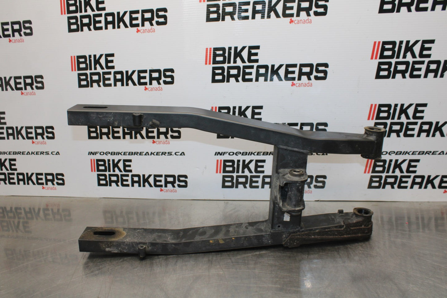 18-23 KAWASAKI NINJA 400 EX400 ABS REAR SWINGARM BACK SUSPENSION SWING ARM BB177