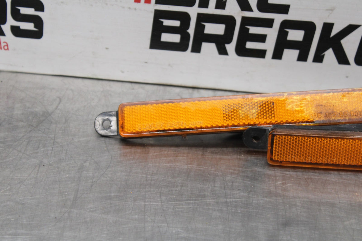 88-00 HONDA GOLDWING 1500 REAR LEFT RIGHT TURN SIGNALS LIGHT INDICATORS BB883