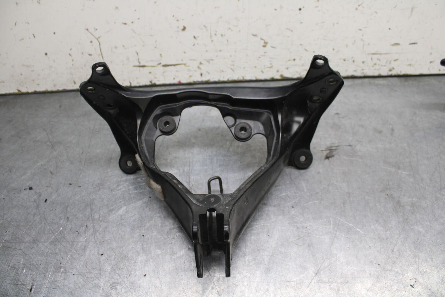 08-09 SUZUKI GSXR600 UPPER FAIRING MIRROR GAUGES STAY BRACKET BB728