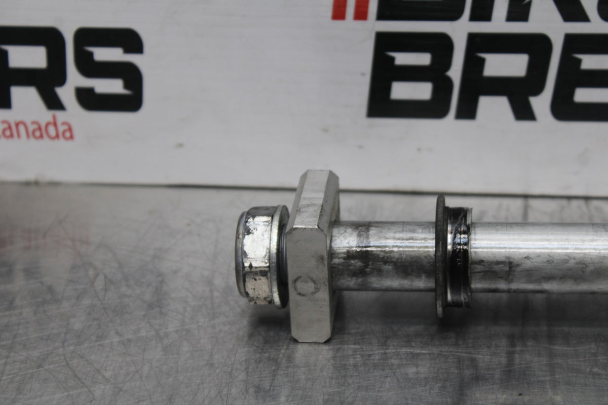 13-24 HONDA CBR600RR REAR AXLE BACK WHEEL RIM PIVOT BOLT AXEL BB772