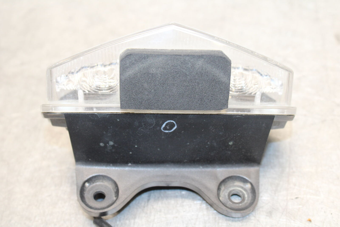 16 KAWASAKI NINJA ZX10R FRONT CENTER RUNNING LIGHT BB650