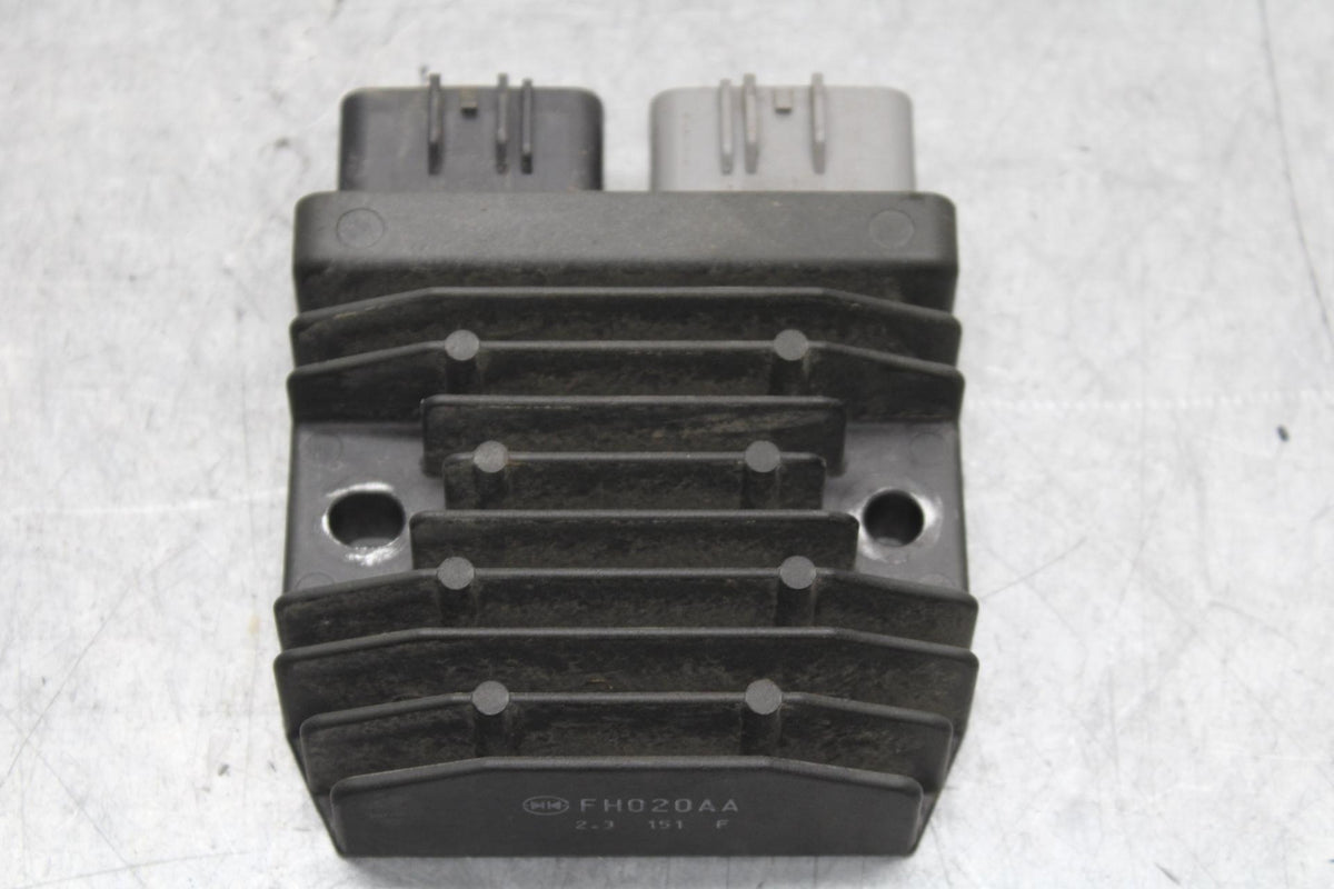 2012 Yamaha FZ8 RECTIFIER VOLTAGE REGULATOR BB550