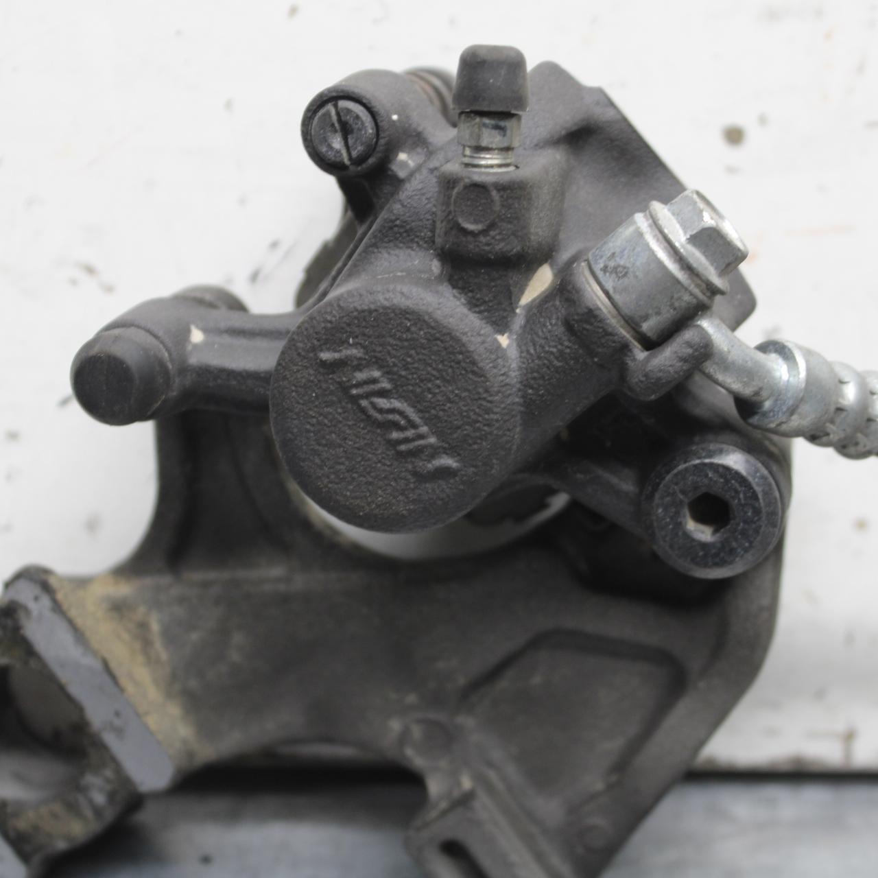 11-23 SUZUKI GSXR 750 REAR BACK BRAKE CALIPER W MOUNT BRACKET BB630