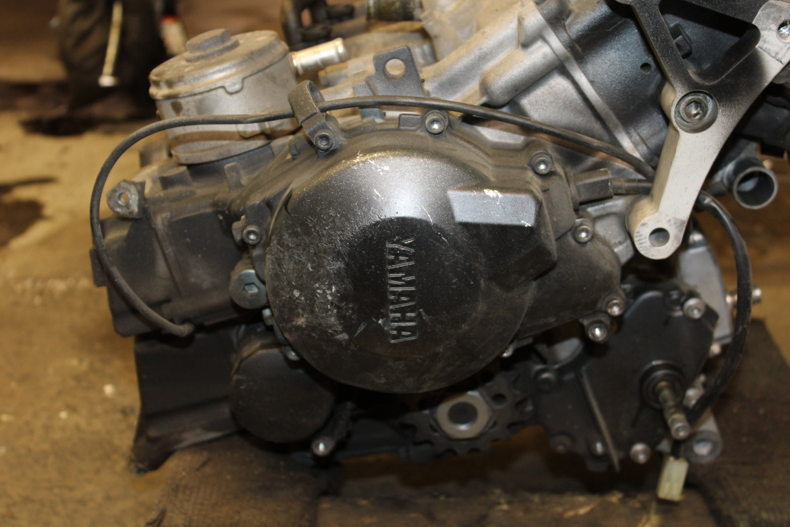 03-05 YAMAHA YZF R6  ENGINE MOTOR BB751