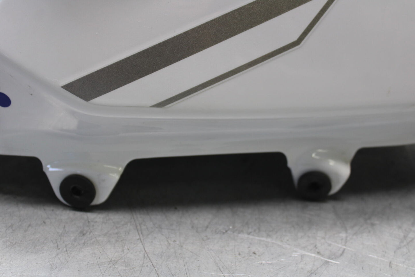 18-23 KAWASAKI NINJA 400 GAS TANK FUEL CELL PETROL RESERVOIR BB660