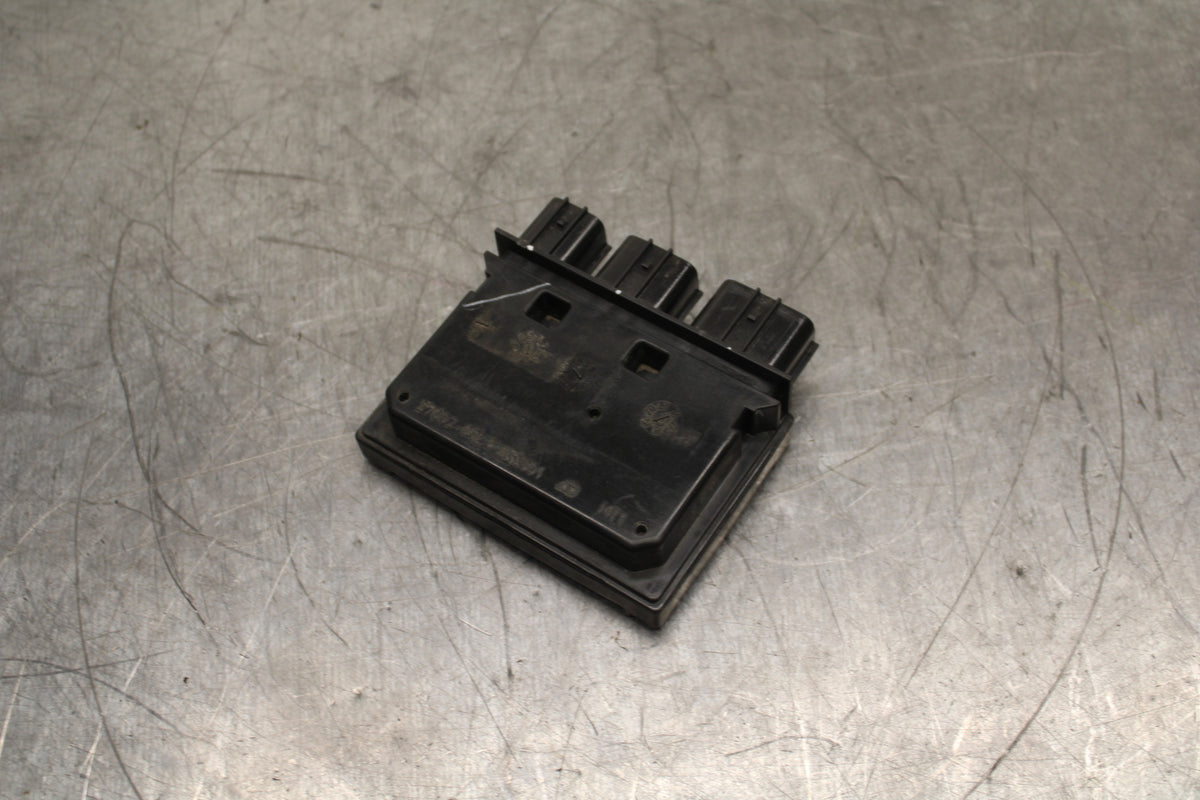 19-22 KAWASAKI Z400 RELAY ASSEMBLY FUSE BOX BB738