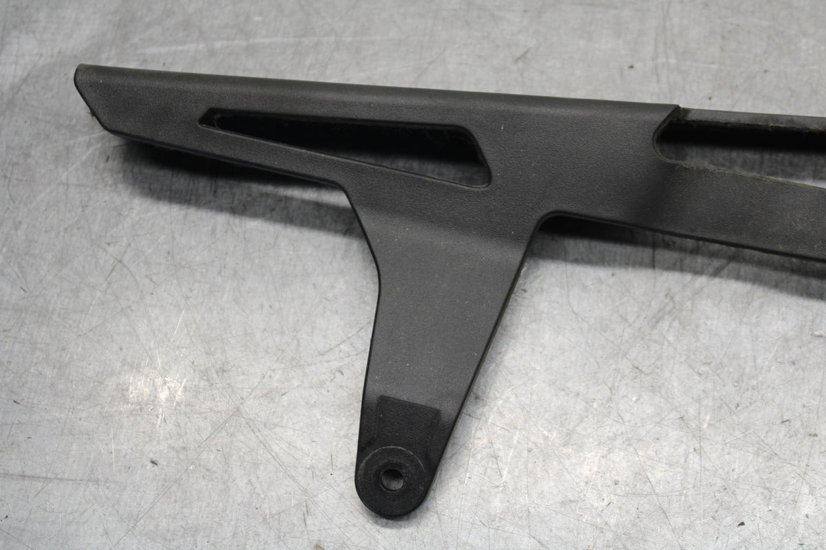 19-21 TRIUMPH SPEED TWIN 1200 REAR BACK DRIVE CHAIN GUARD COVER SHIELD BB653