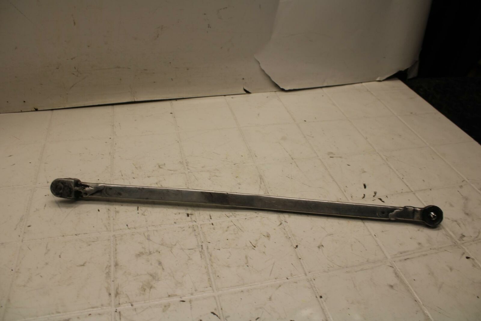 86 SUZUKI GSXR750 REAR BACK BRAKE TORQUE ROD SHAFT BAR BB10