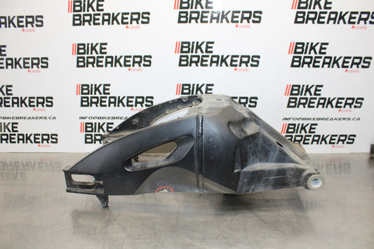 06-07 SUZUKI GSXR 600 REAR SWINGARM BACK SUSPENSION SWING ARM BB178