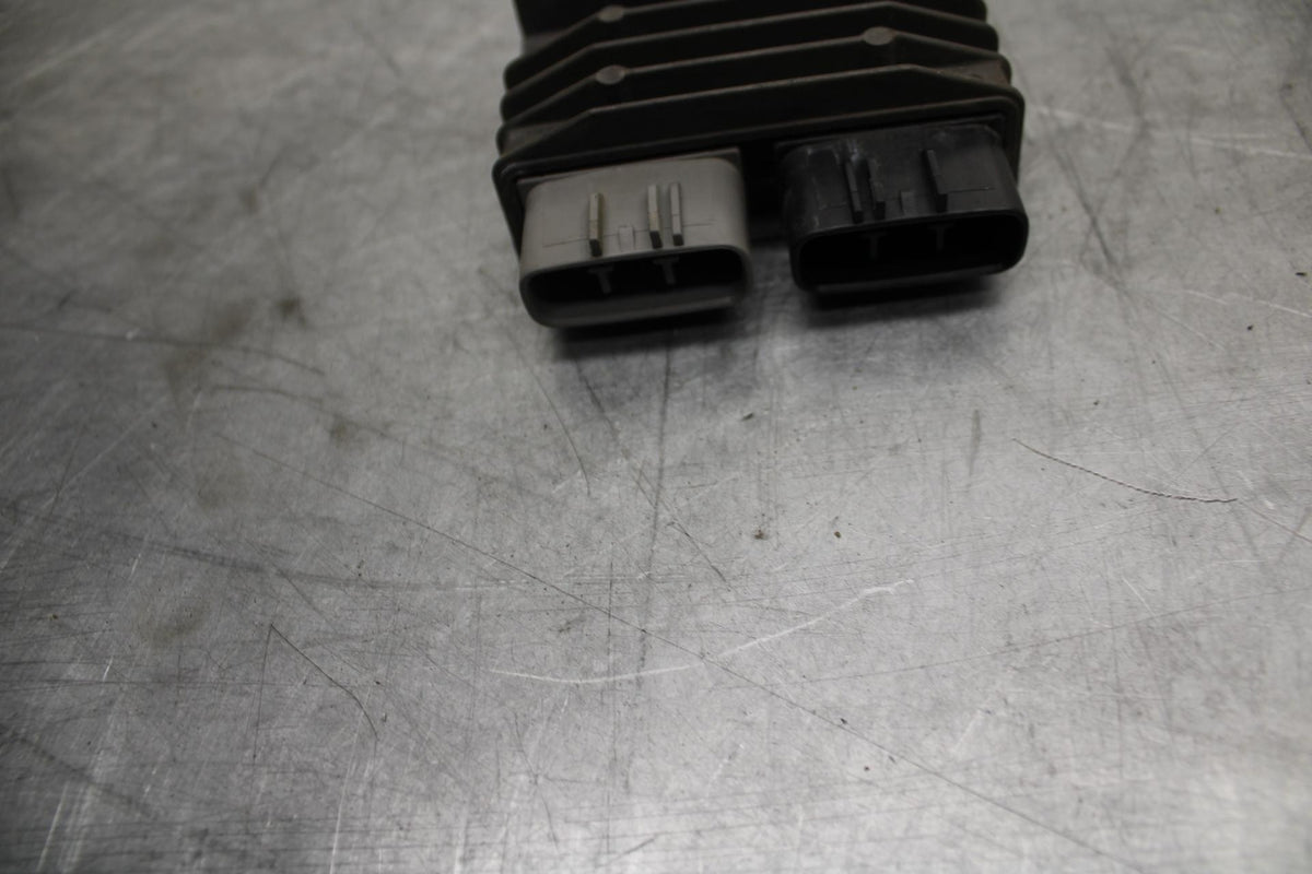 06-07 KAWASAKI NINJA ZX14R RECTIFIER VOLTAGE REGULATOR BB466