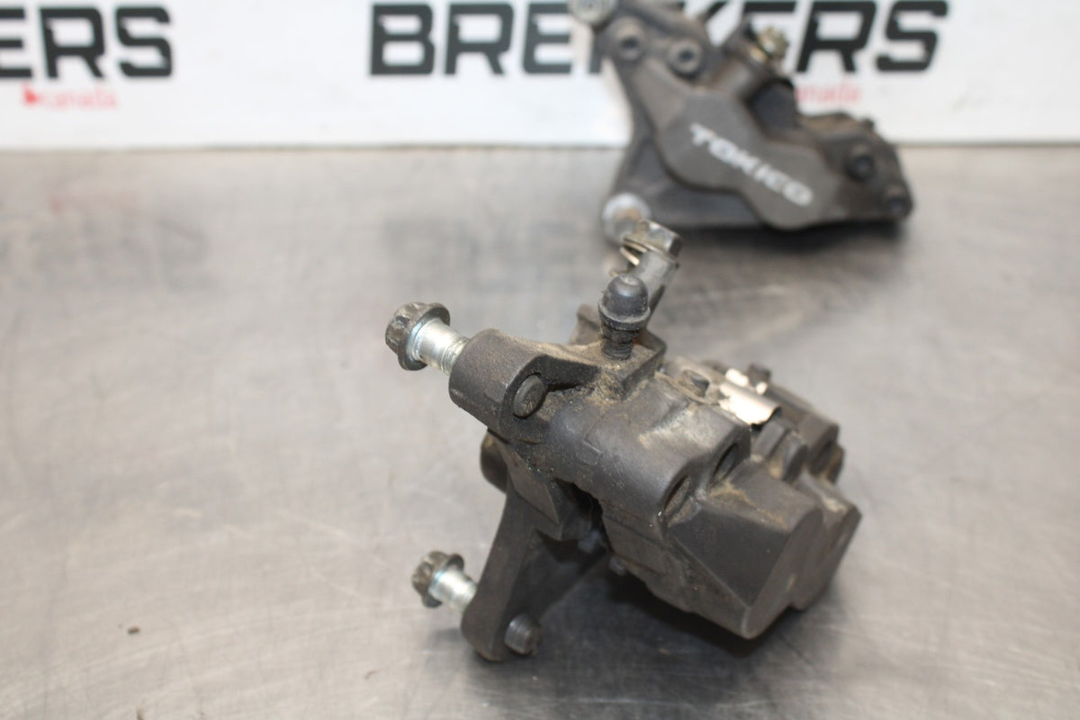97-00 SUZUKI GSXR600 SRAD RIGHT LEFT FRONT BRAKE CALIPER SET PAIR CALIPERS BB921