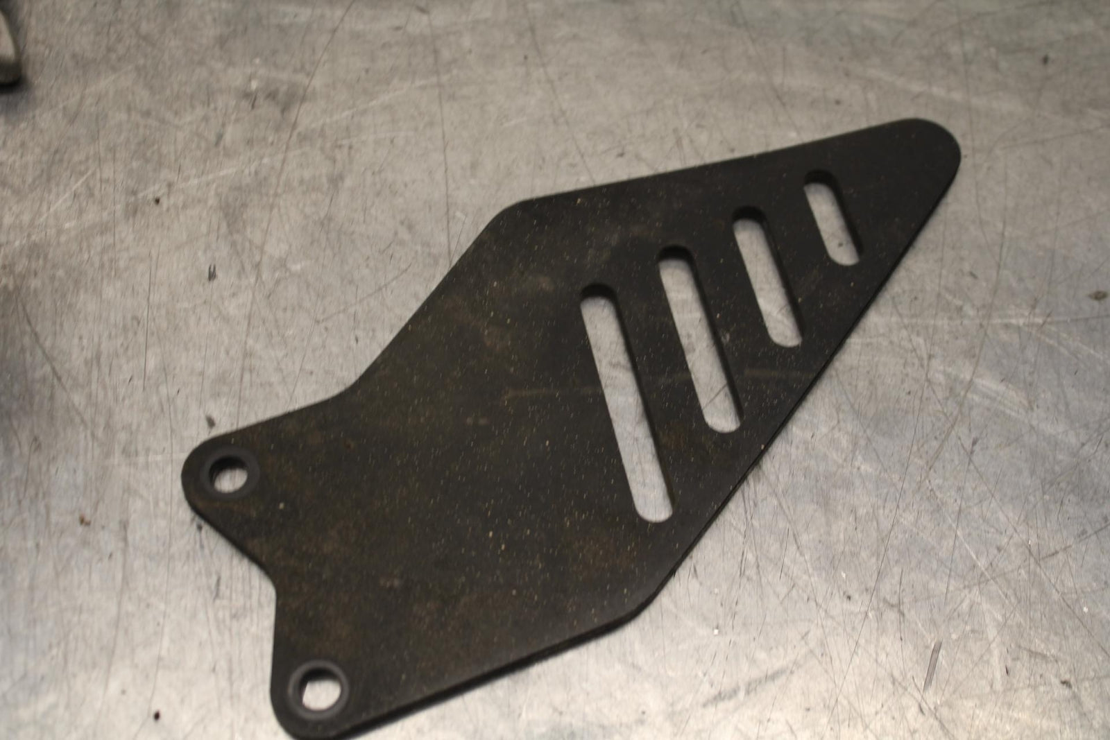 09-12 KAWASAKI NINJA ZX6R ZX600R LEFT REARSET DRIVER FOOT PEG REST STOP BB617