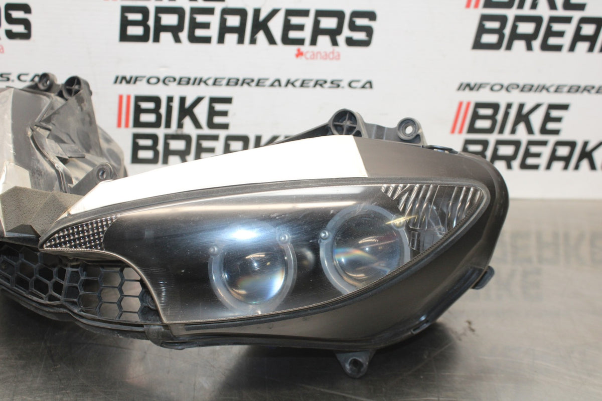 08-09 YAMAHA YZF R6S FRONT HEADLIGHT HEAD LIGHT LAMP BB796