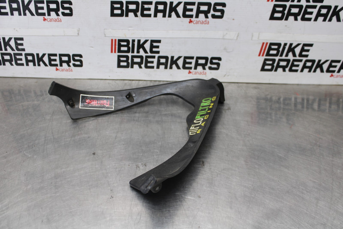 00-01 HONDA CBR929RR FRONT LOWER INNER EXHAUST V FAIRING COWL GUARD BB925