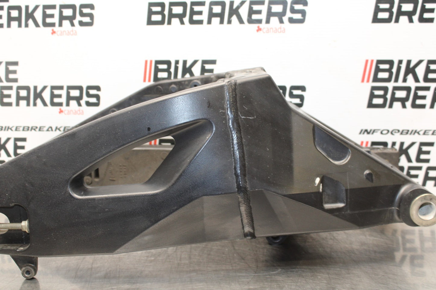 07 SUZUKI GSXR1000 REAR SWINGARM BACK SUSPENSION SWING ARM BB770
