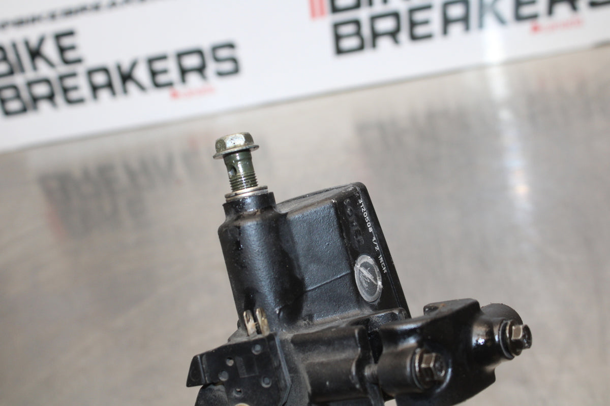 04-09 SUZUKI GS500F FRONT BRAKE MASTER CYLINDER w/ LEVER BB165
