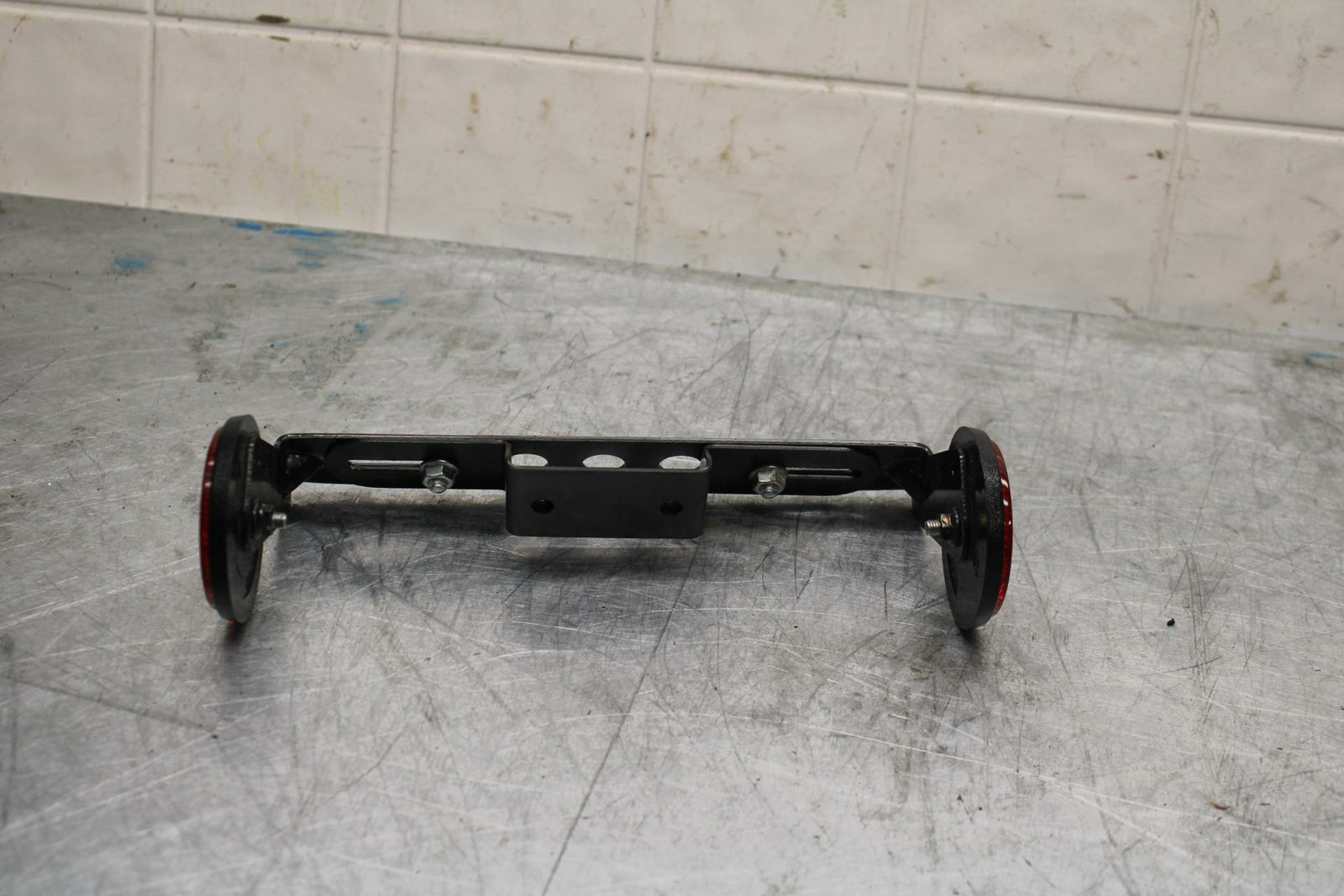 10-13 KAWASAKI Z1000 FENDER ELIMINATOR LICENSE PLATE BRACKET BB421