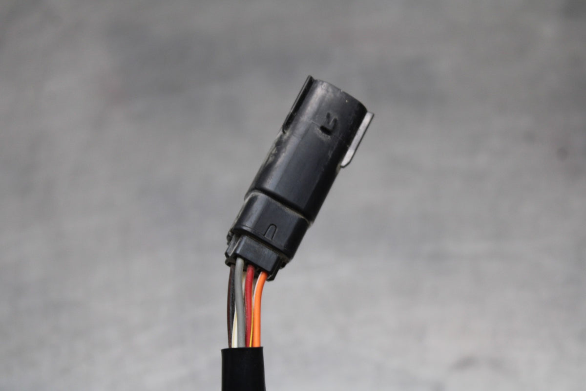 07 HARLEY-DAVIDSON SPORTSTER 1200 XL1200C RIGHT HANDLE KILL START SWITCH BB833