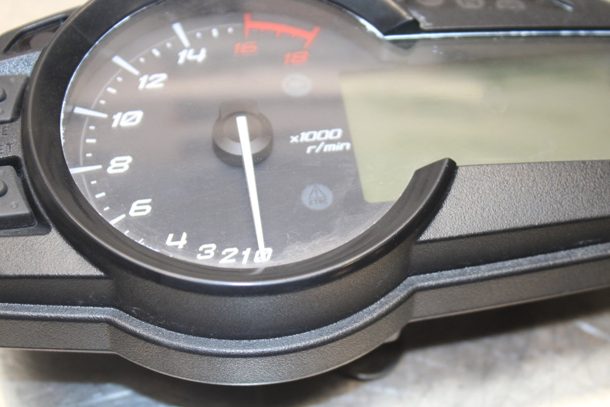 13-17 KAWASAKI NINJA ZX6R ZX636 ABS SPEEDO TACH GAUGES DISPLAY CLUSTER BB143