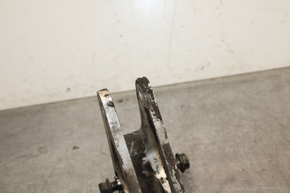00-01 YAMAHA YZF R1 REAR DOGBONE SHOCK LINKAGE LINK BB755