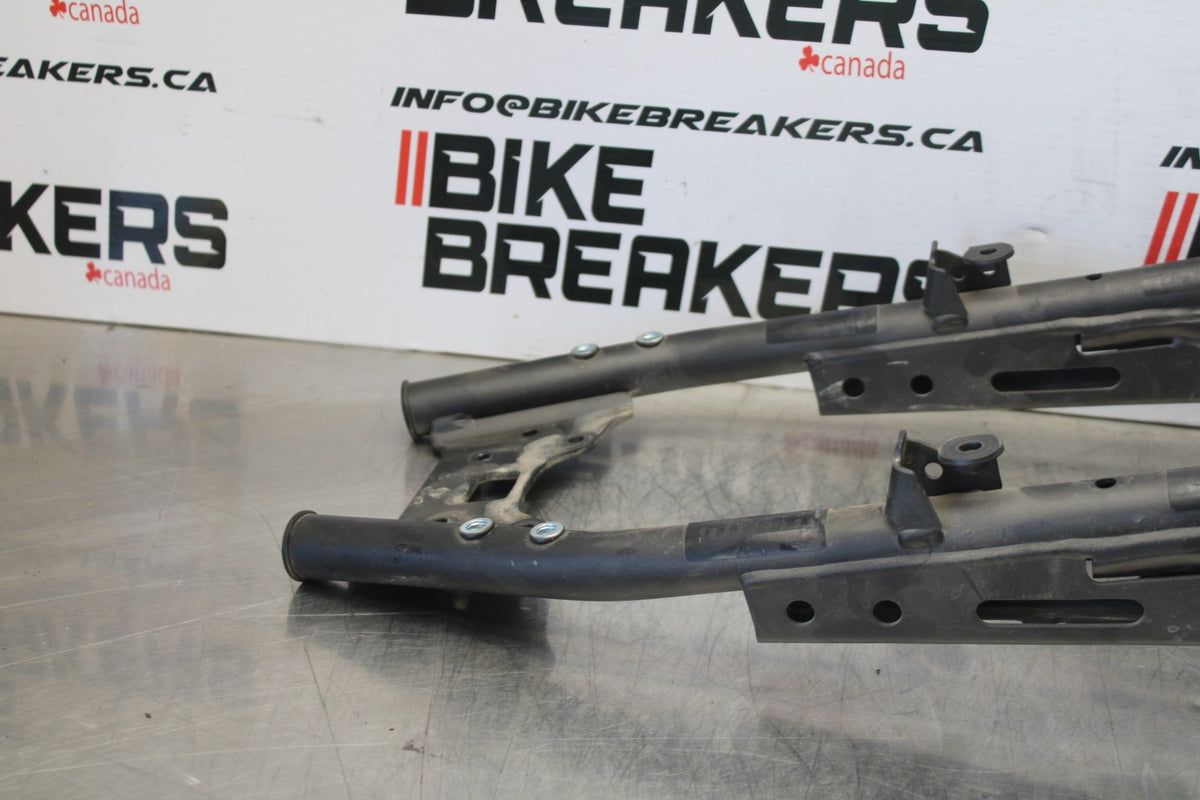 16 YAMAHA XSR900 REAR SUBFRAME BACK SUB FRAME BB786