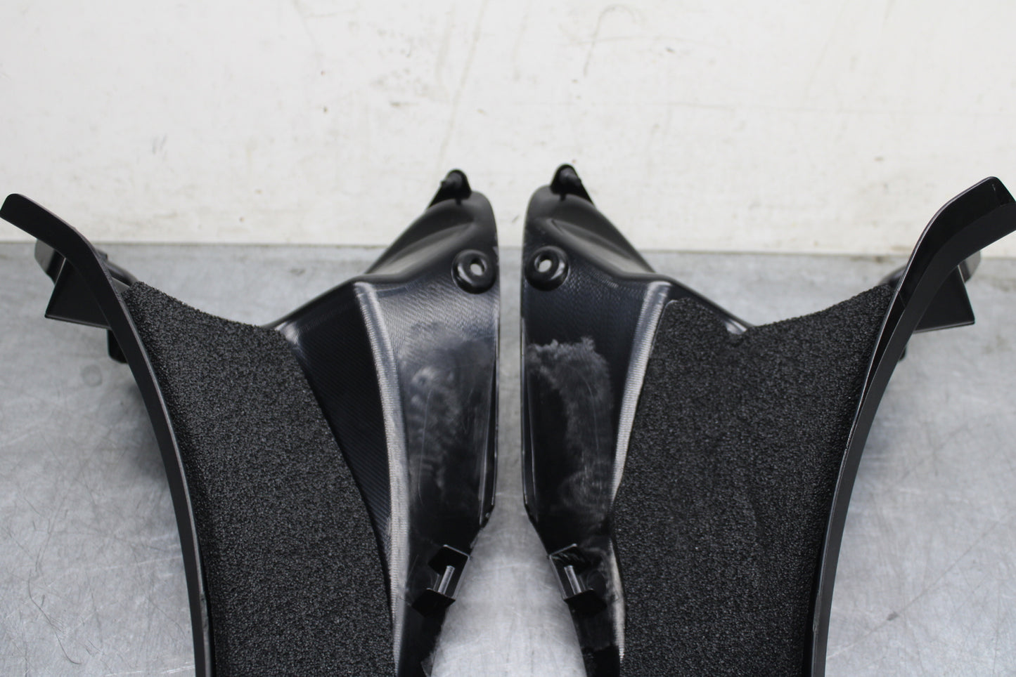 12-25 KAWASAKI NINJA ZX14R RIGHT LEFT FRONT DUCT COVERS PANELS COWLS BB757