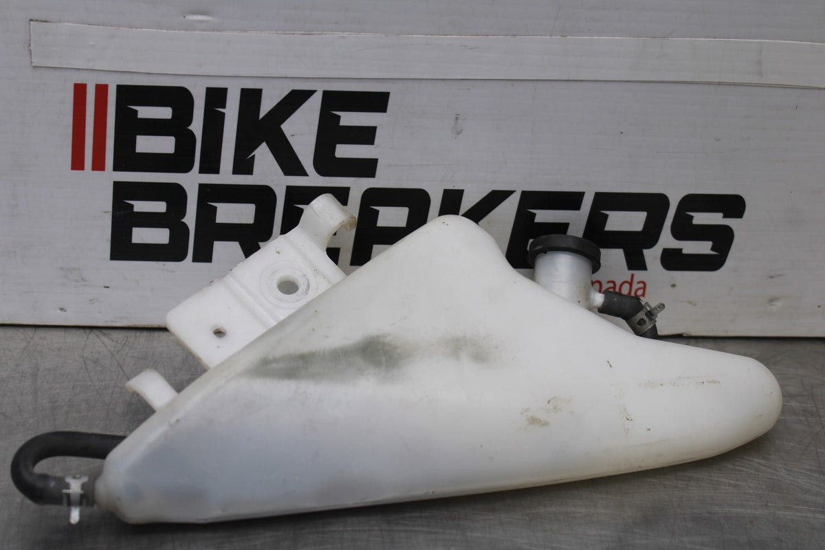 11-26 SUZUKI GSXR750 COOLANT WATER TANK RESERVOIR BOTTLE BB900