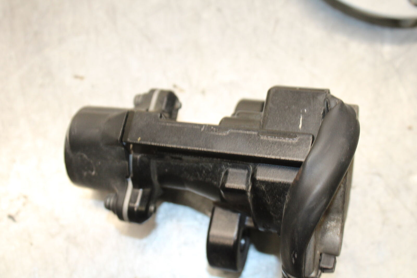 08-09 SUZUKI GSXR600 IGNITION LOCK KEY SET W/ GAS CAP AND SEAT LOCK BB728