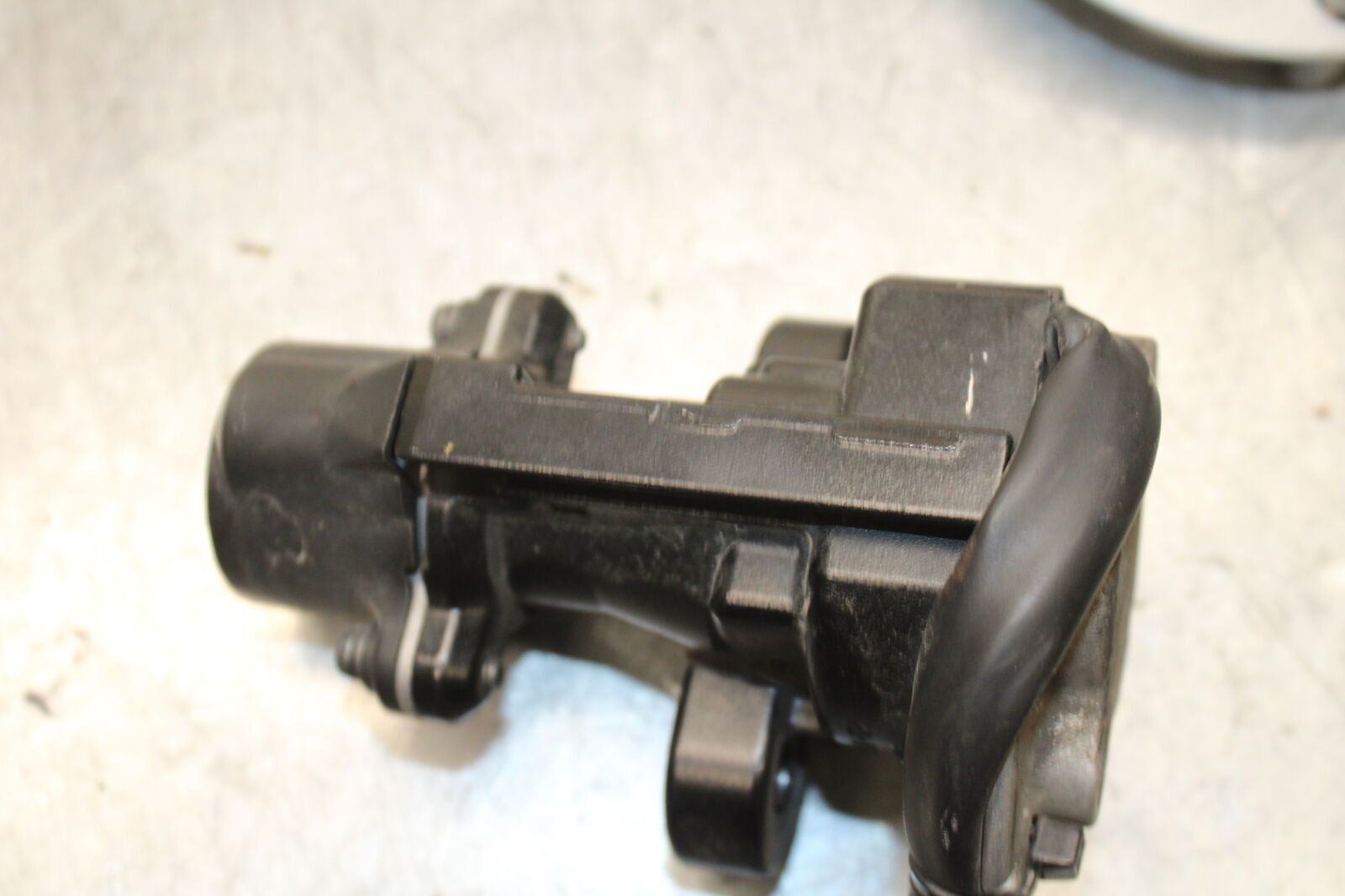 08-09 SUZUKI GSXR600 IGNITION LOCK KEY SET W/ GAS CAP AND SEAT LOCK BB728
