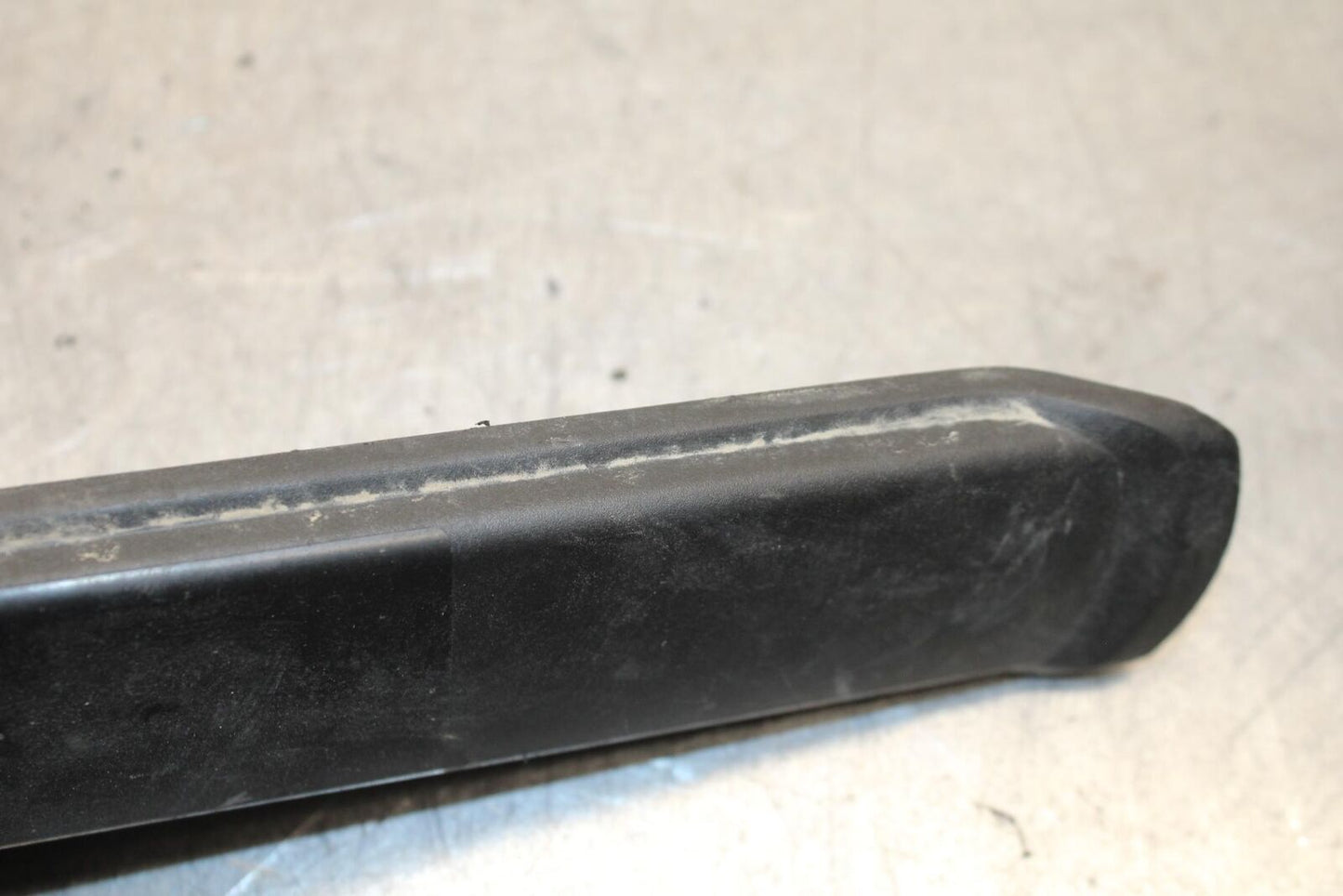 11-23 SUZUKI GSXR 750 REAR BACK DRIVE CHAIN GUARD COVER SHIELD BB630
