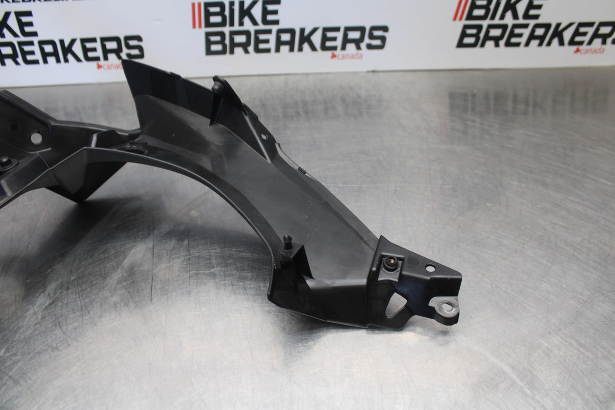 18-23 KAWASAKI NINJA 400 EX400 ABS FRONT CENTER COWL FAIRING BB192