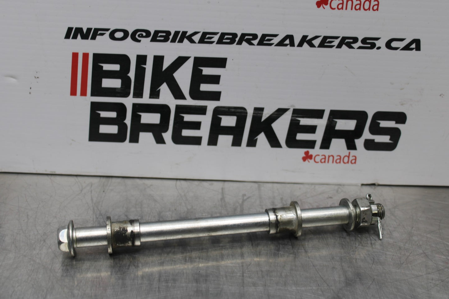 13-17 KAWASAKI NINJA 300 EX300 ABS FRONT WHEEL RIM AXLE PIVOT BOLT BB187