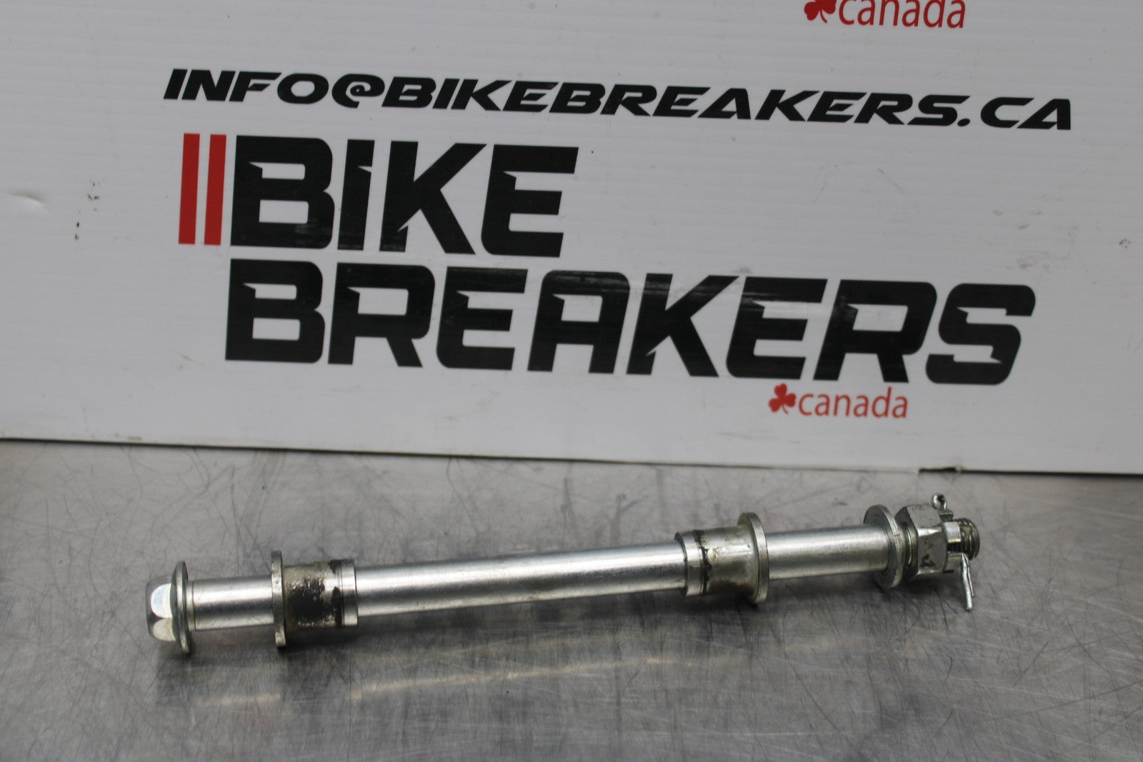 13-17 KAWASAKI NINJA 300 EX300 ABS FRONT WHEEL RIM AXLE PIVOT BOLT BB187