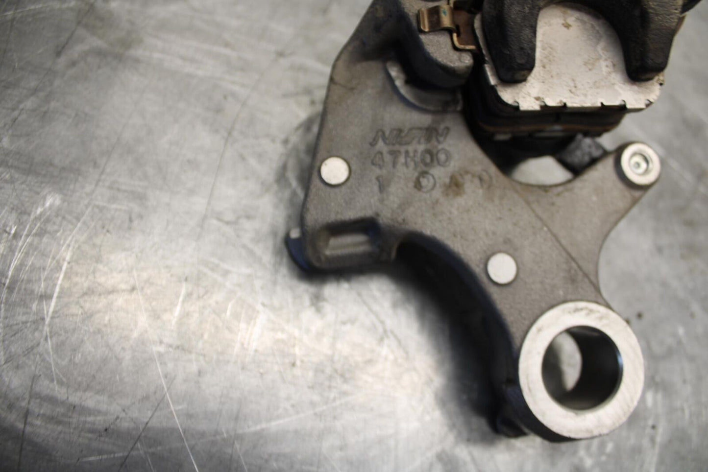 15-21 SUZUKI GSXR600 REAR BACK BRAKE CALIPER W MOUNT BRACKET BB463