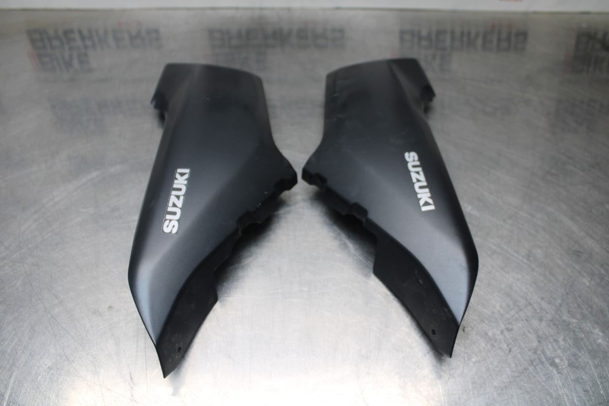 15 SUZUKI GW250F RIGHT LEFT FRAME MID SIDE COVERS COWLS PANELS TRIM BB789