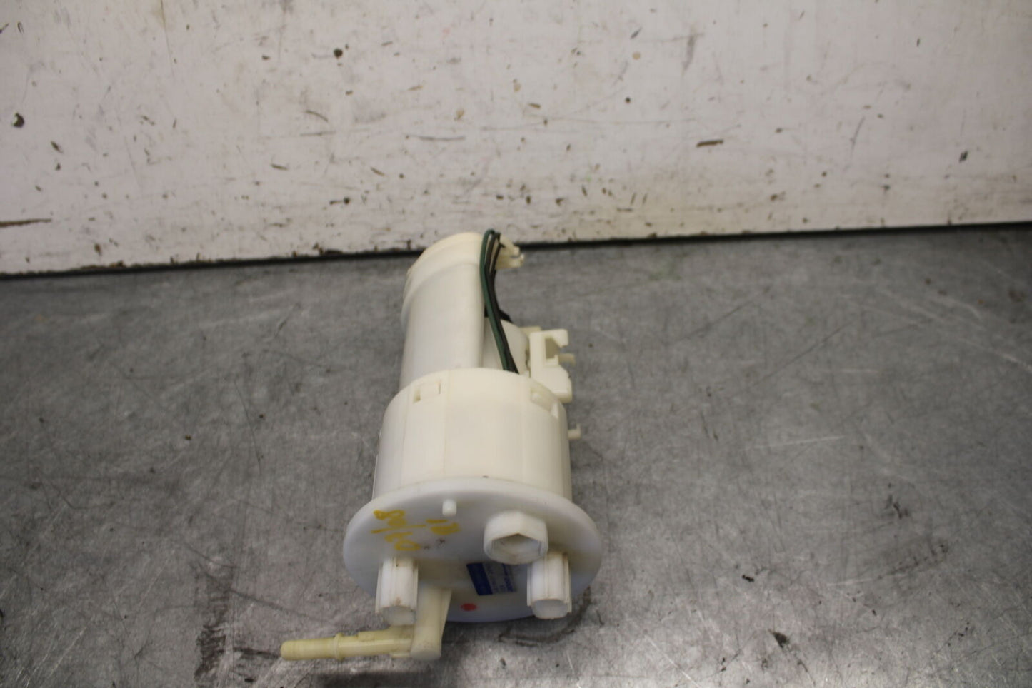 07-08 YAMAHA YZF R1 FUEL PUMP GAS PETROL SENDER UNIT 4C8-13907-01-00  BB676