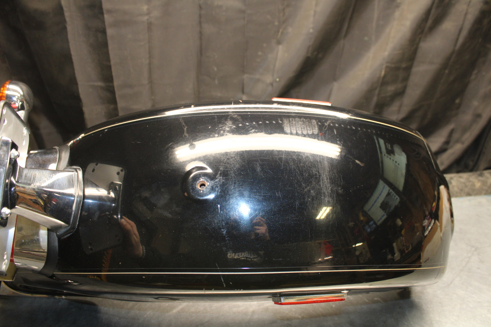 00 SUZUKI INTRUDER 1500 VL1500 REAR BACK WHEEL FENDER MUD GUARD BB761